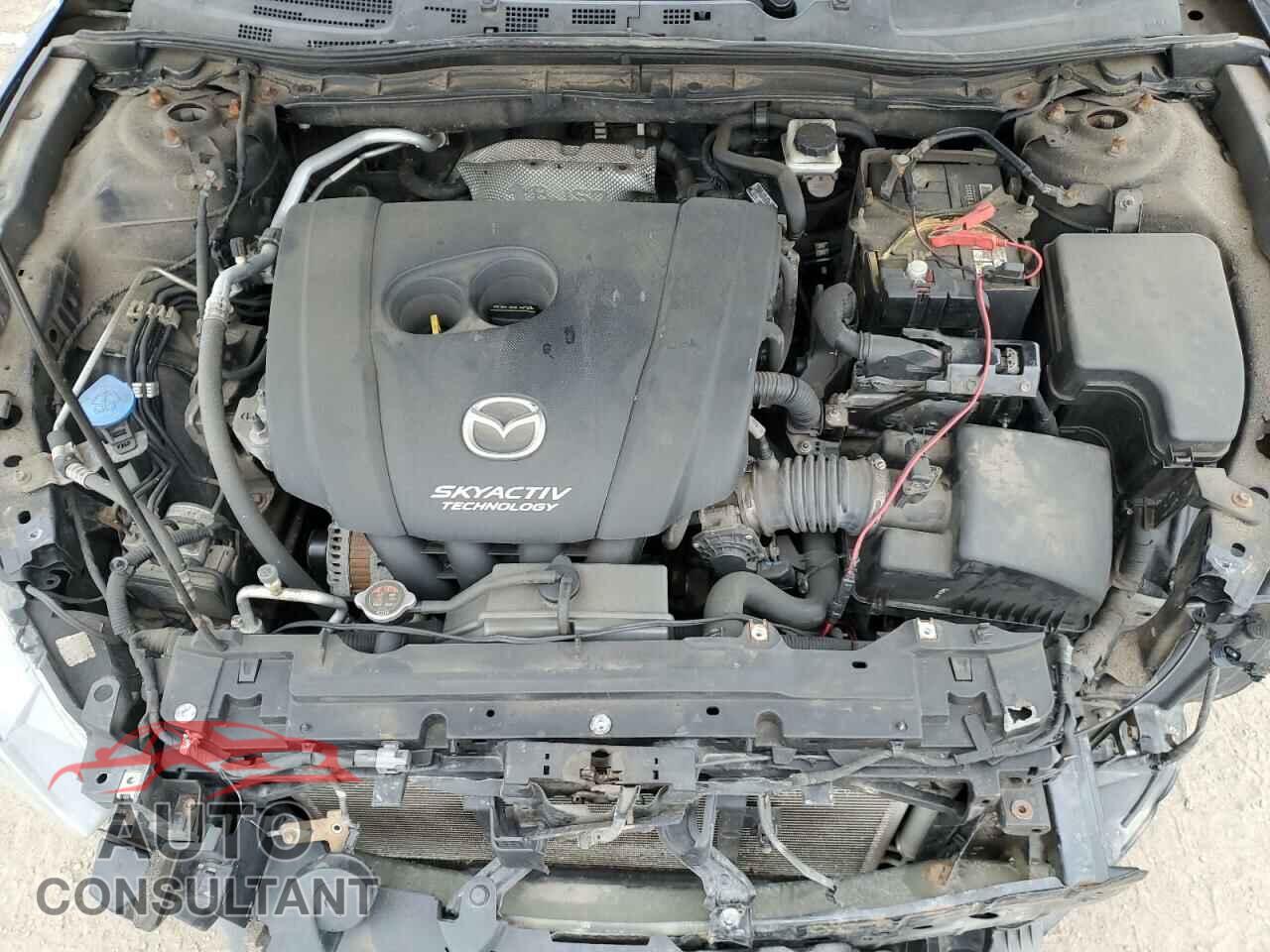 MAZDA 3 2017 - 3MZBN1L76HM134400
