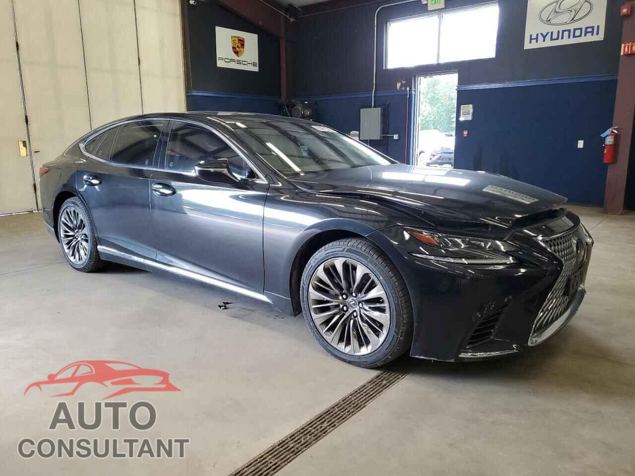 LEXUS LS500 2019 - JTHC51FF4K5005402