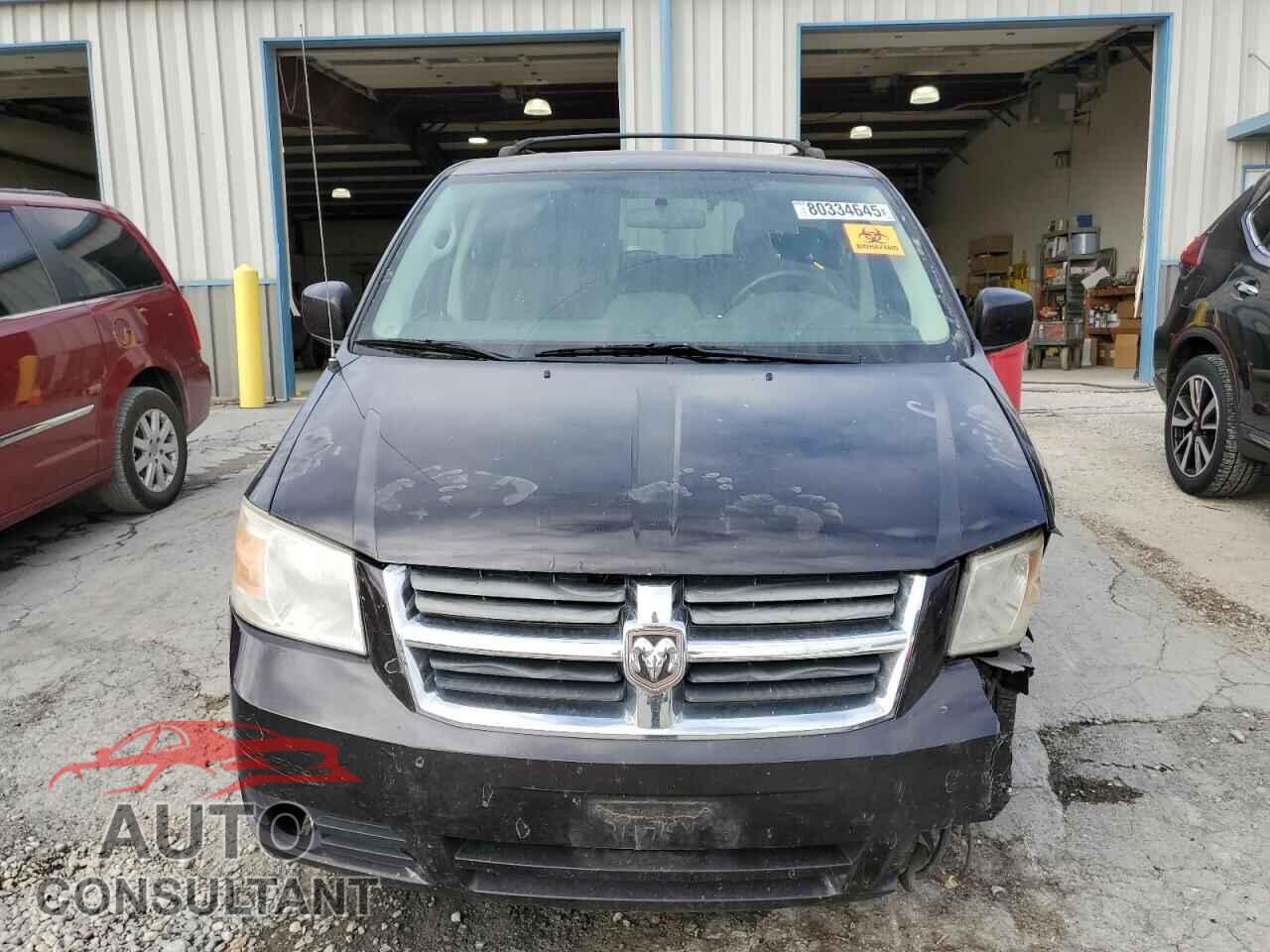 DODGE CARAVAN 2010 - 2D4RN5D12AR239617