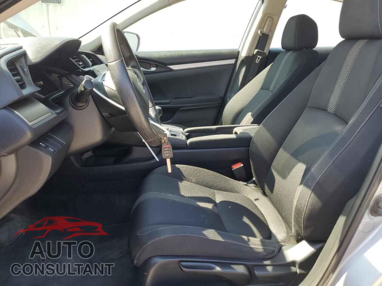 HONDA CIVIC 2018 - 19XFC2E53JE035741