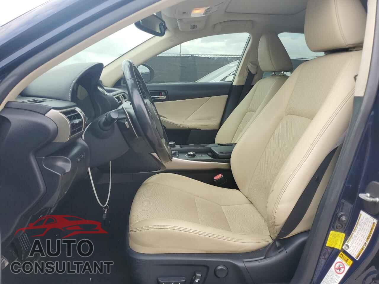 LEXUS IS 2015 - JTHBF1D25F5075229