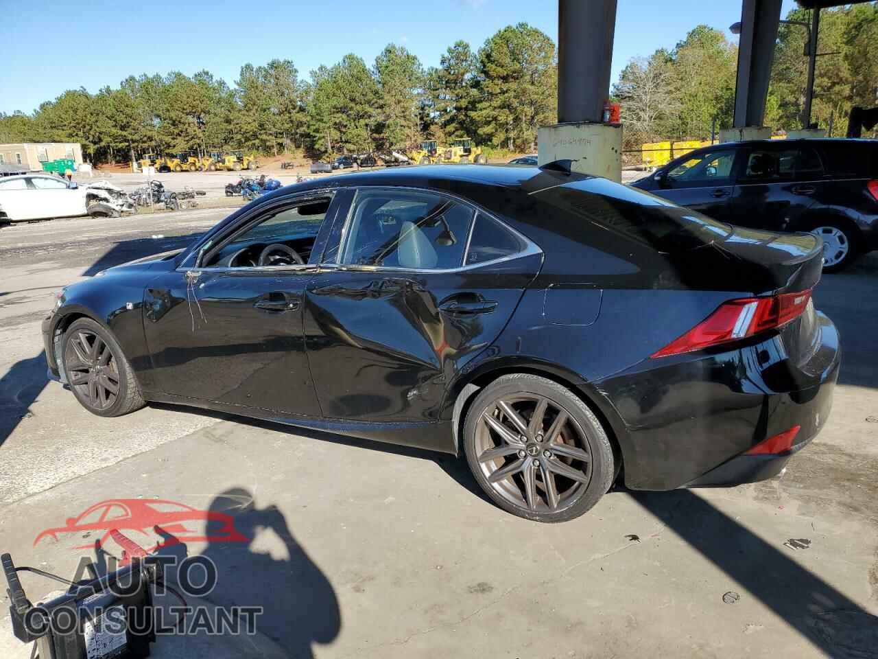 LEXUS IS 2014 - JTHBF1D29E5035699