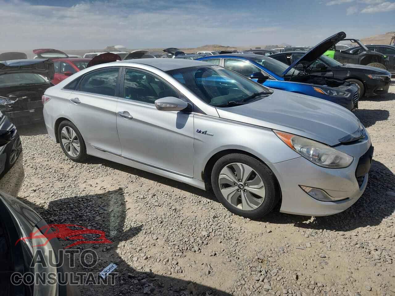 HYUNDAI SONATA 2013 - KMHEC4A49DA083249