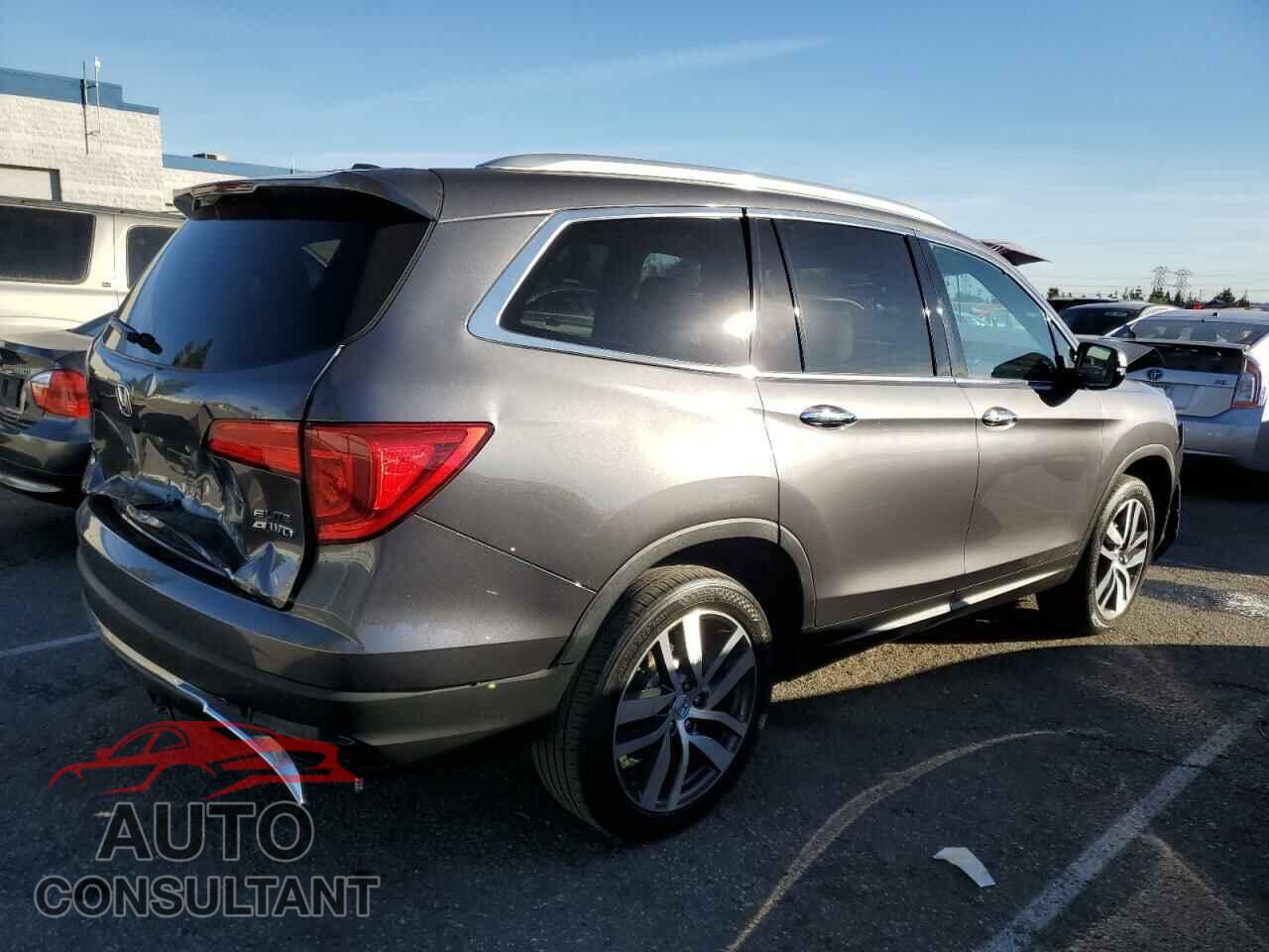HONDA PILOT 2017 - 5FNYF6H07HB073369