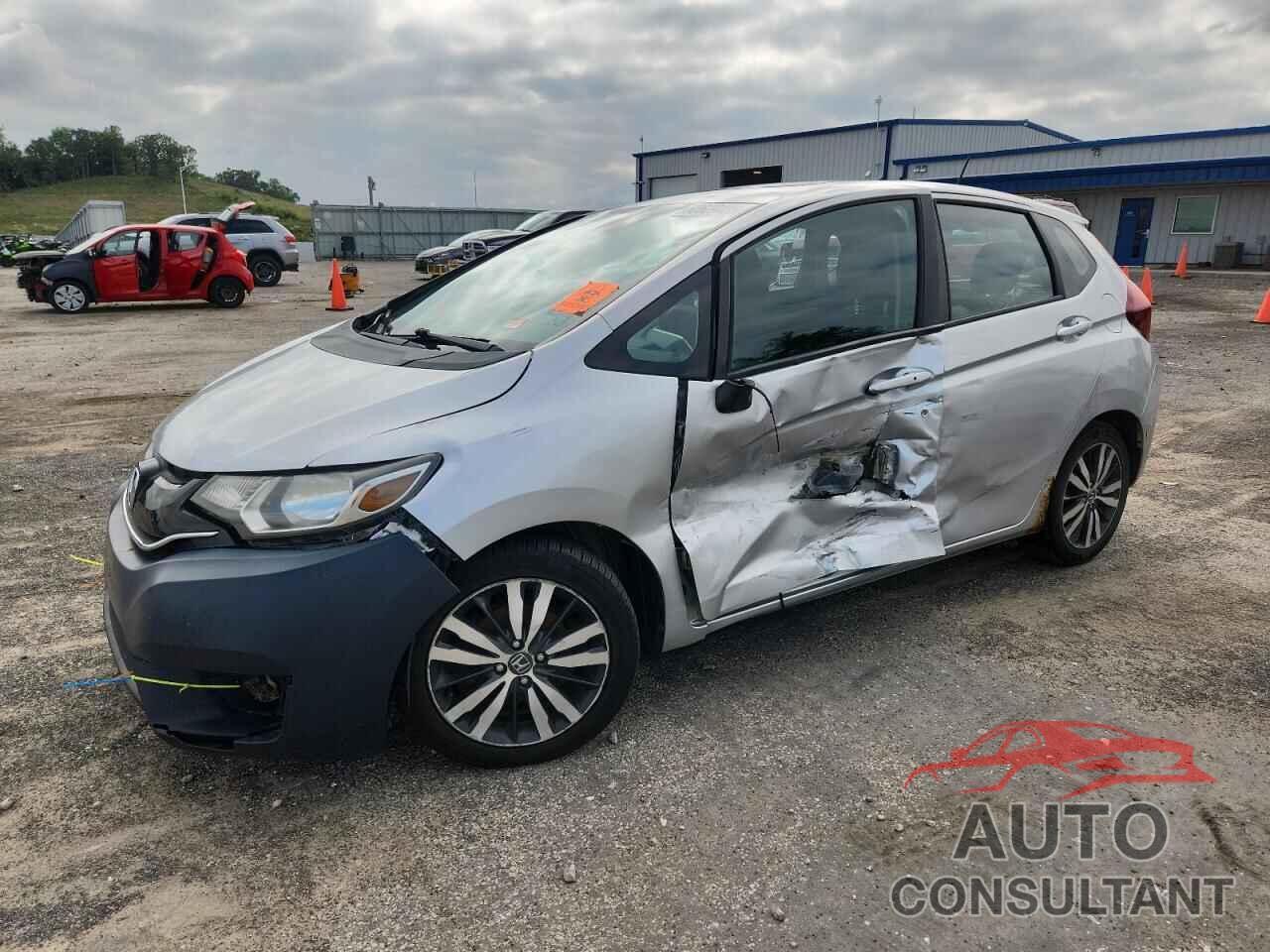 HONDA FIT 2015 - 3HGGK5G84FM721589