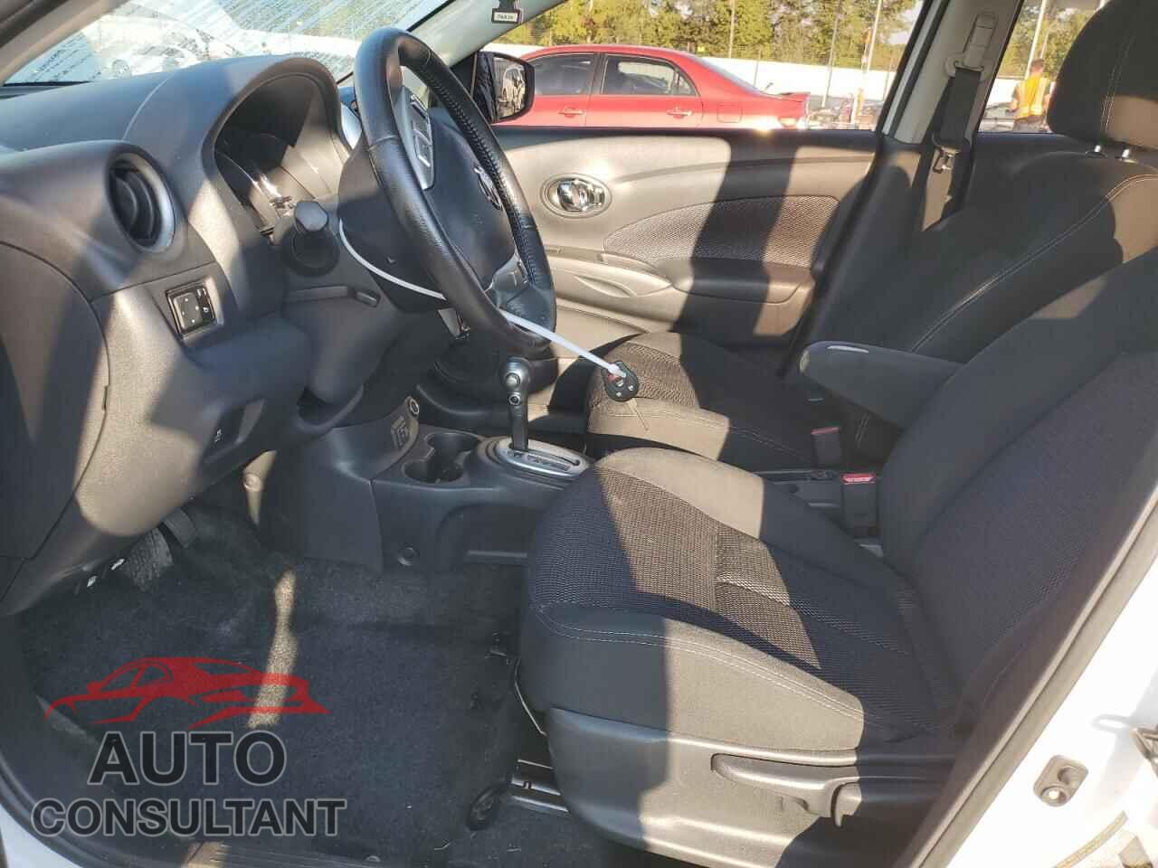 NISSAN VERSA 2017 - 3N1CN7AP6HL907839