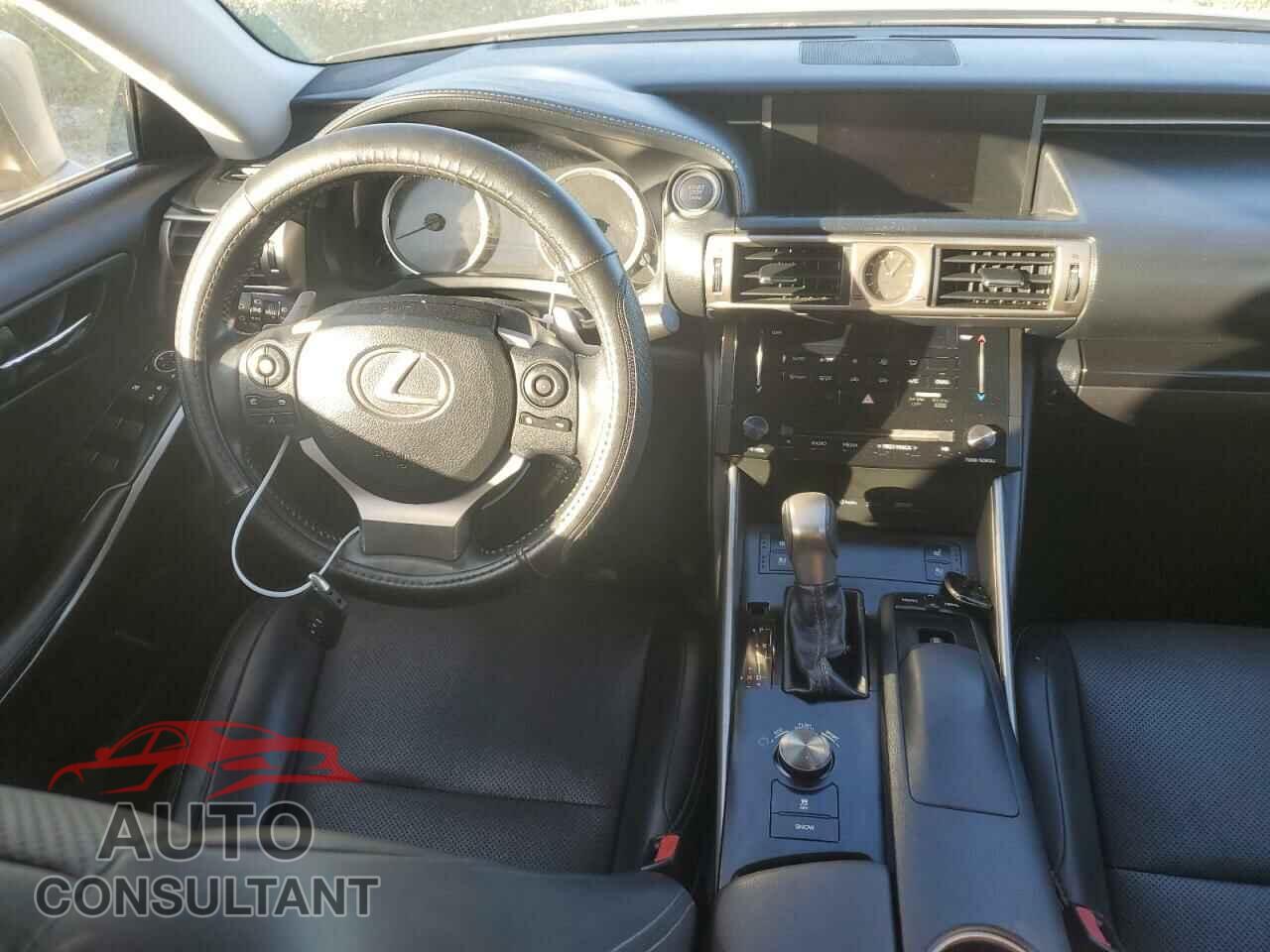 LEXUS IS 2014 - JTHBF1D21E5023160