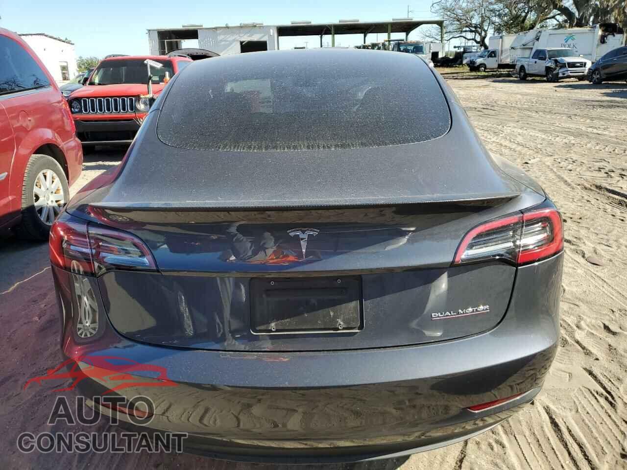 TESLA MODEL 3 2023 - 5YJ3E1EC5PF563063