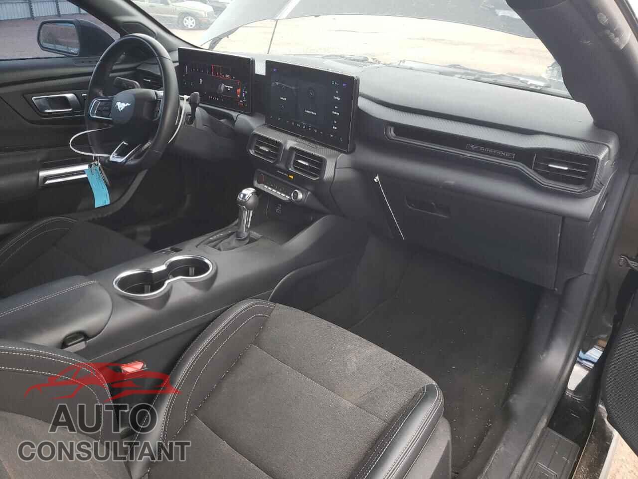 FORD MUSTANG 2024 - 1FA6P8CF9R5424920