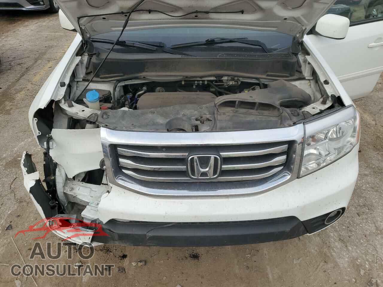 HONDA PILOT 2012 - 5FNYF4H50CB077238