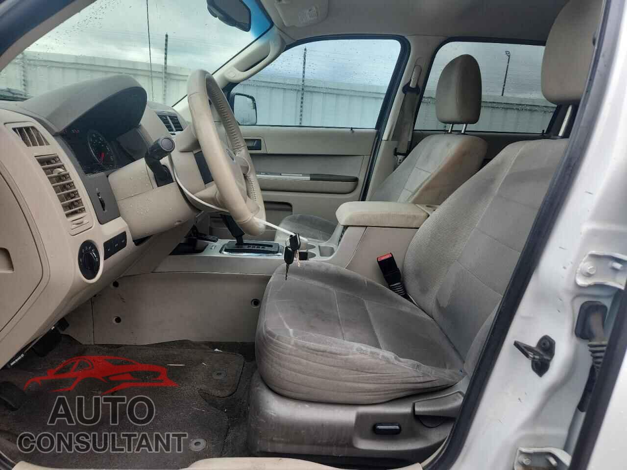 FORD ESCAPE 2011 - 1FMCU5K33BKC65164