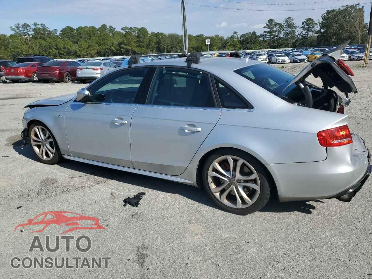 AUDI S4/RS4 2010 - WAUDGAFL3AA091634
