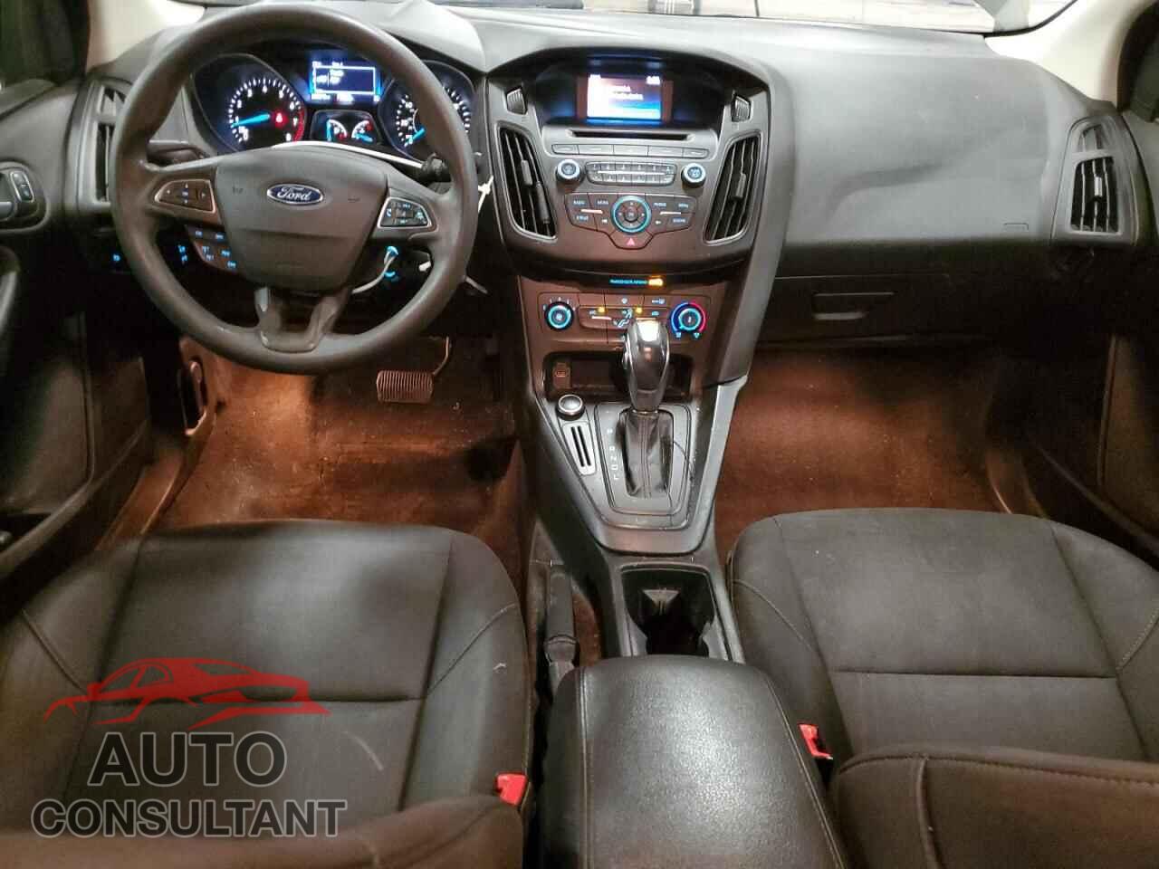 FORD FOCUS 2016 - 1FADP3F27GL359691
