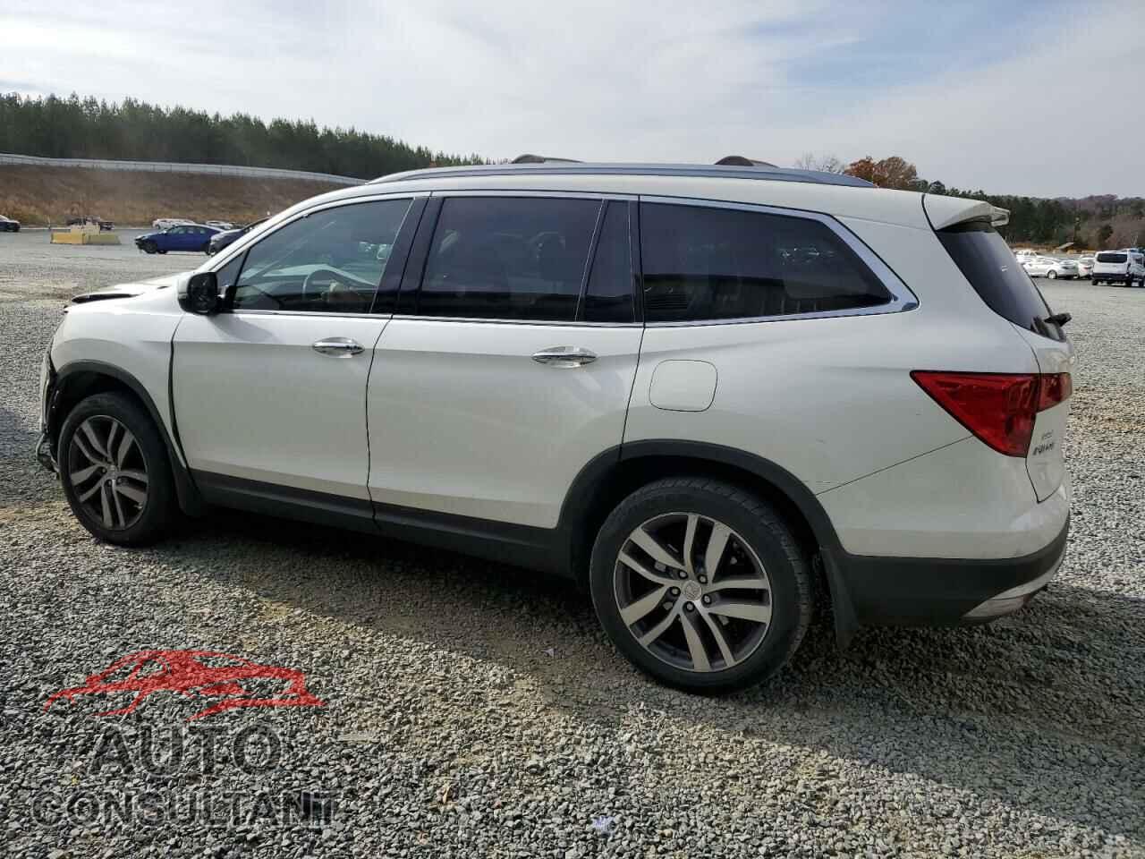 HONDA PILOT 2017 - 5FNYF5H9XHB034249