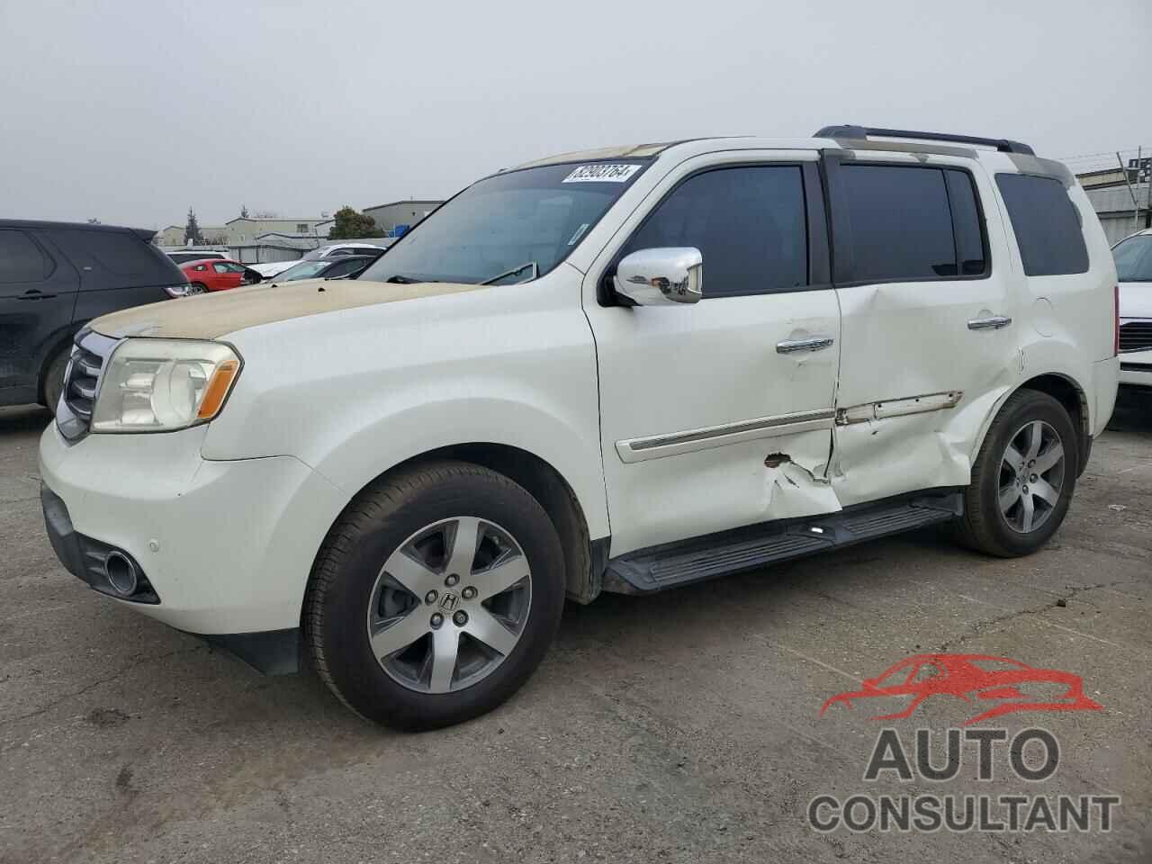 HONDA PILOT 2013 - 5FNYF3H94DB004145