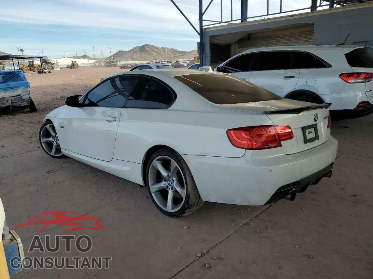 BMW 3 SERIES 2011 - WBAKG7C53BE597992