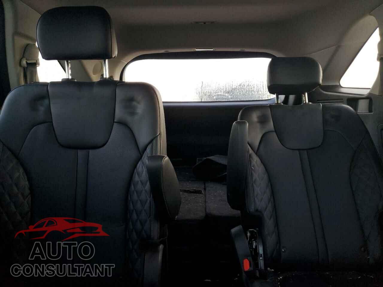KIA SORENTO 2023 - 5XYRKDLF0PG189486