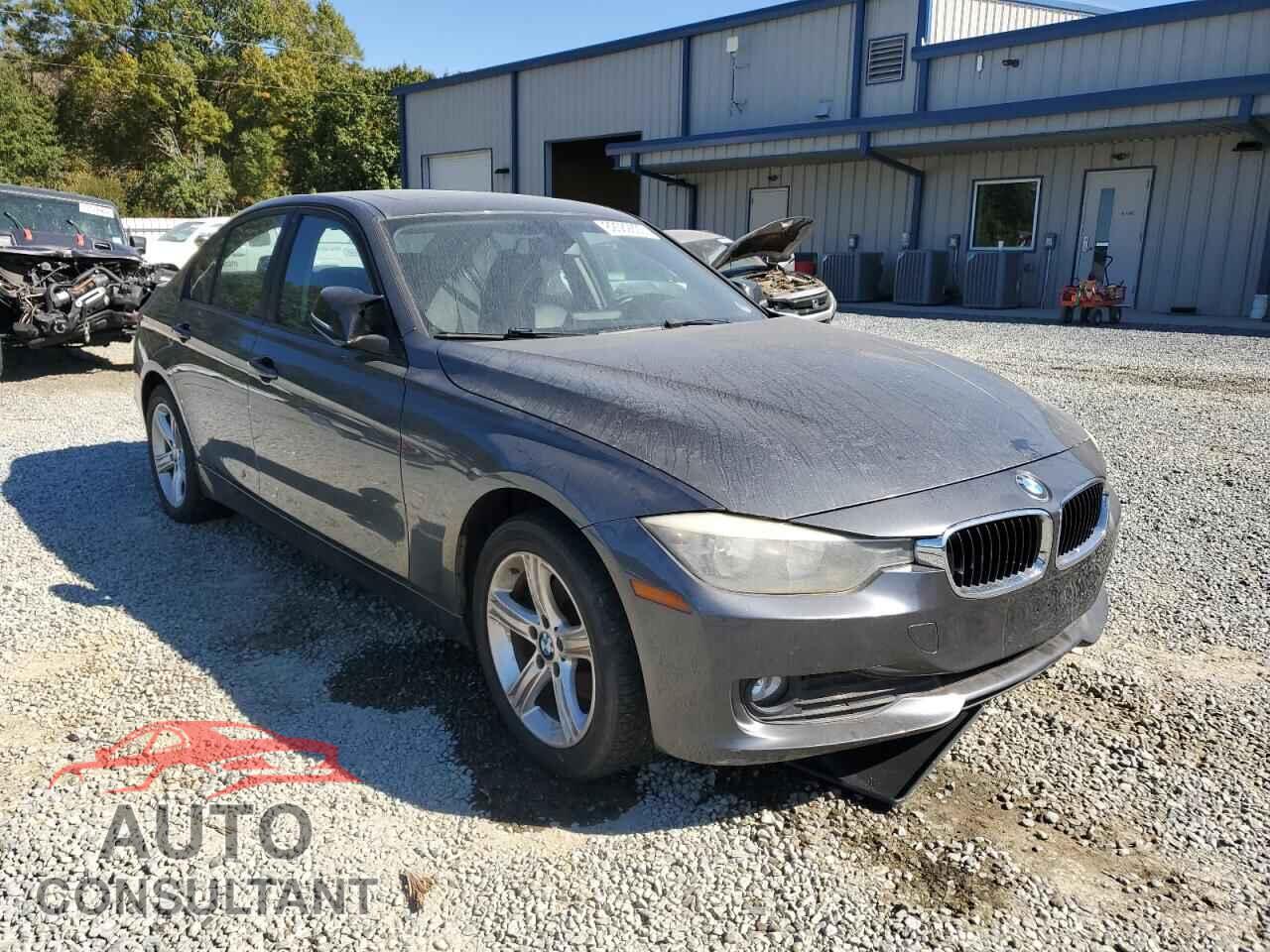 BMW 3 SERIES 2013 - WBA3B1C55DF462106