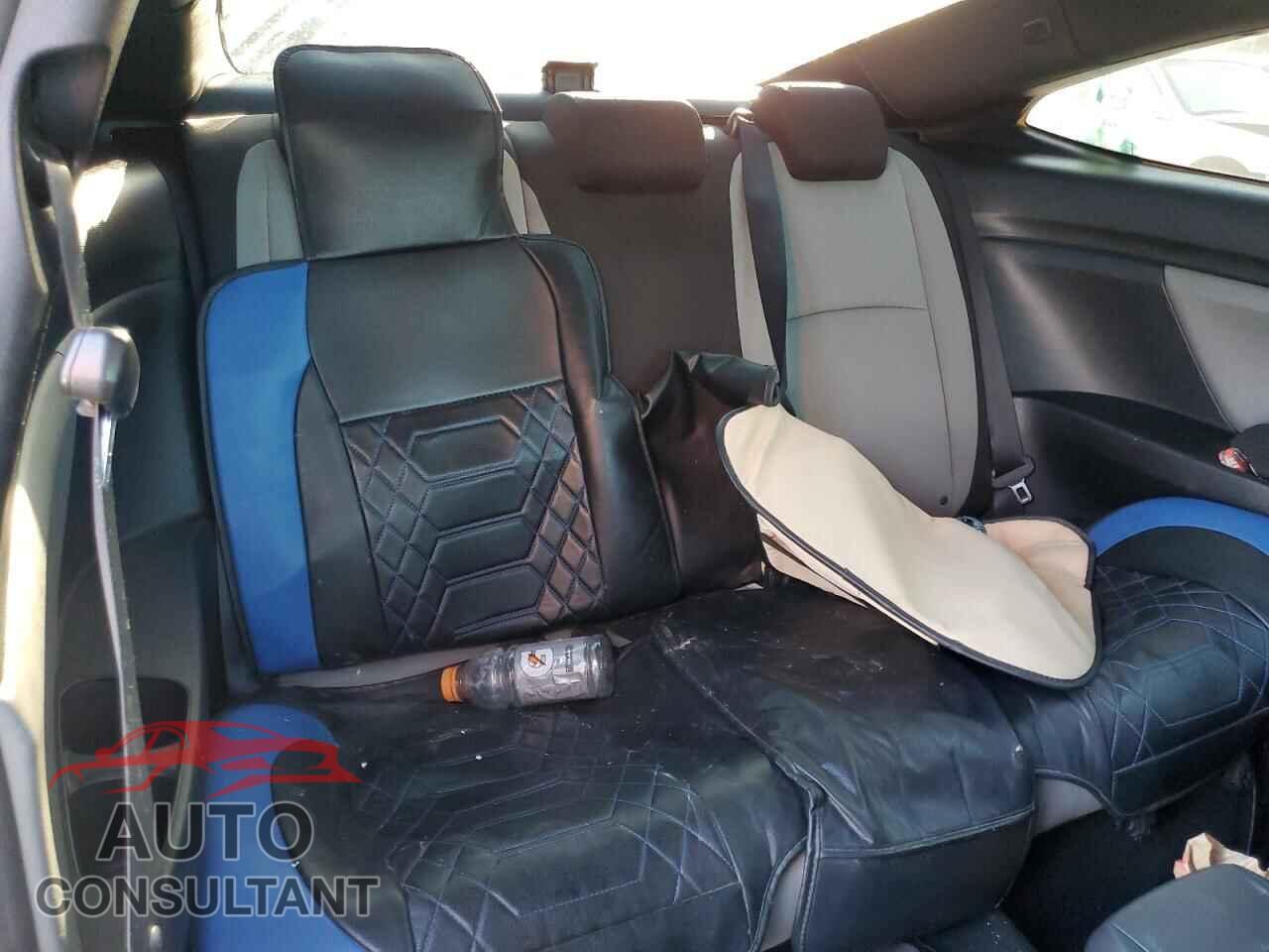 HONDA CIVIC 2017 - 2HGFC3B33HH356249