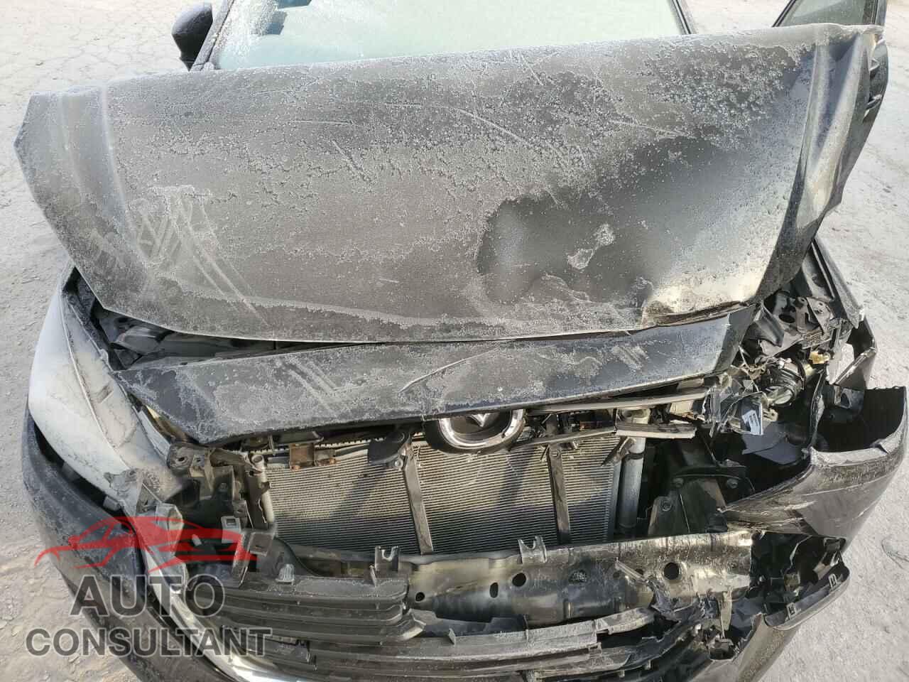 MAZDA 3 2018 - 3MZBN1U71JM210514