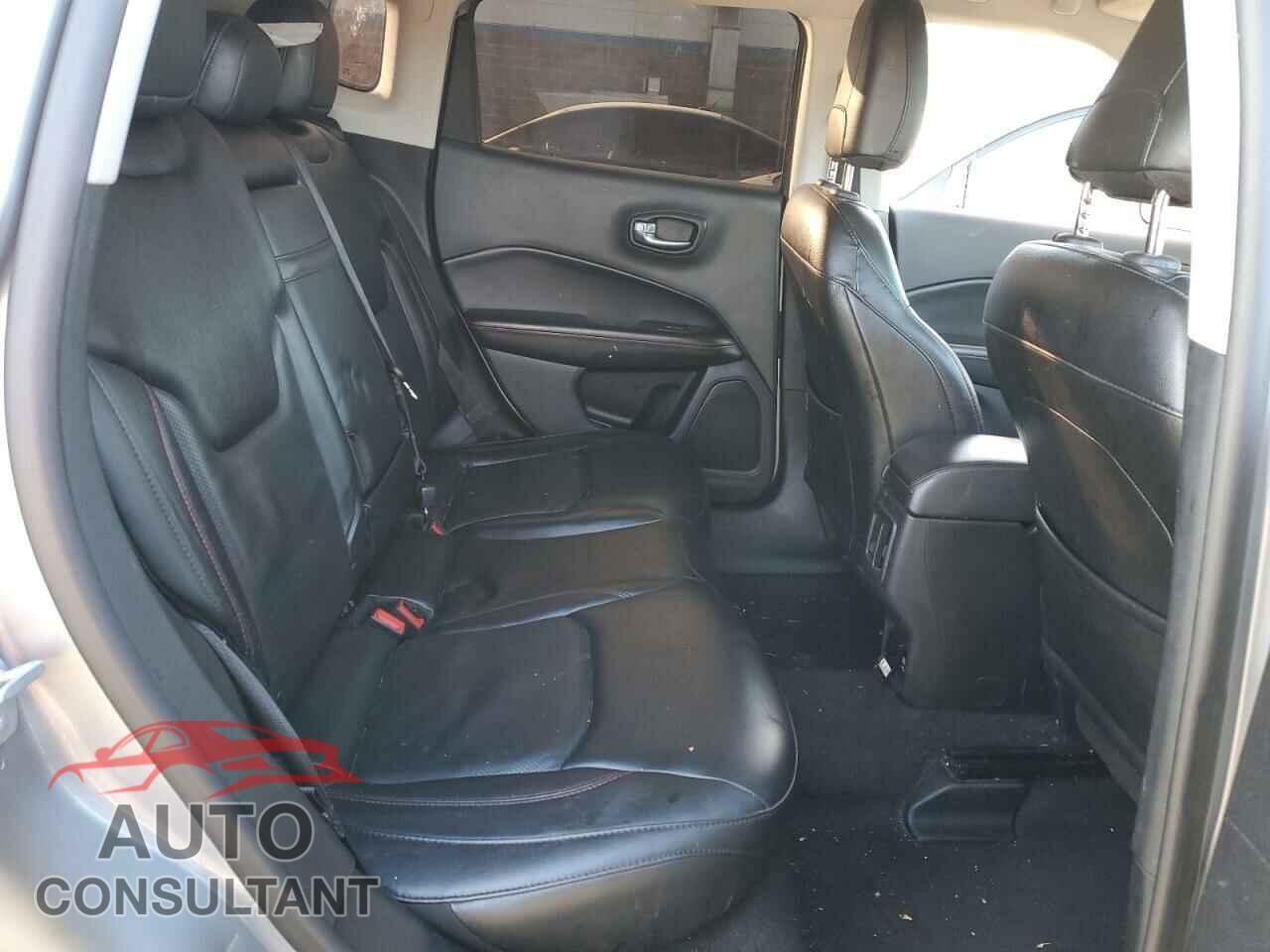 JEEP COMPASS 2017 - 3C4NJDDB5HT630598