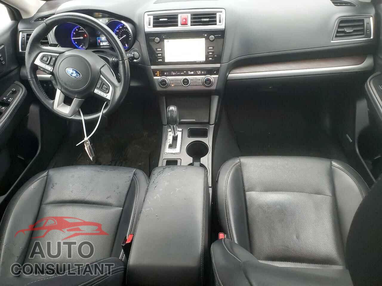 SUBARU OUTBACK 2017 - 4S4BSANC3H3300410