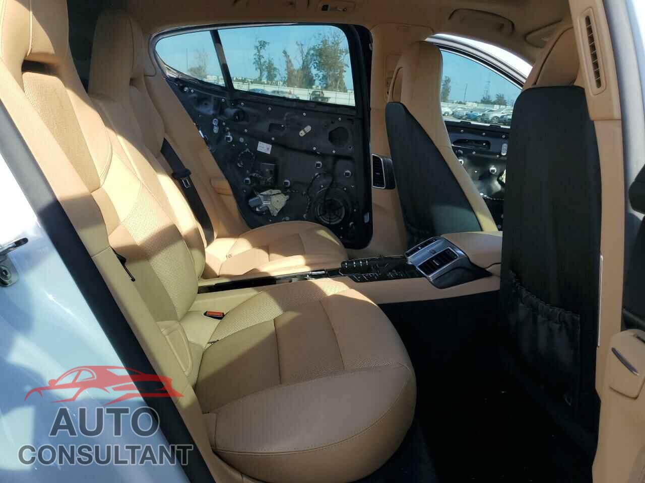 PORSCHE PANAMERA 2016 - WP0AA2A71GL006908