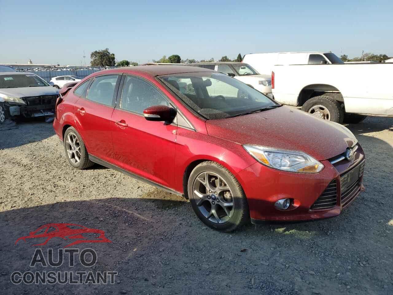 FORD FOCUS 2014 - 1FADP3F2XEL199402