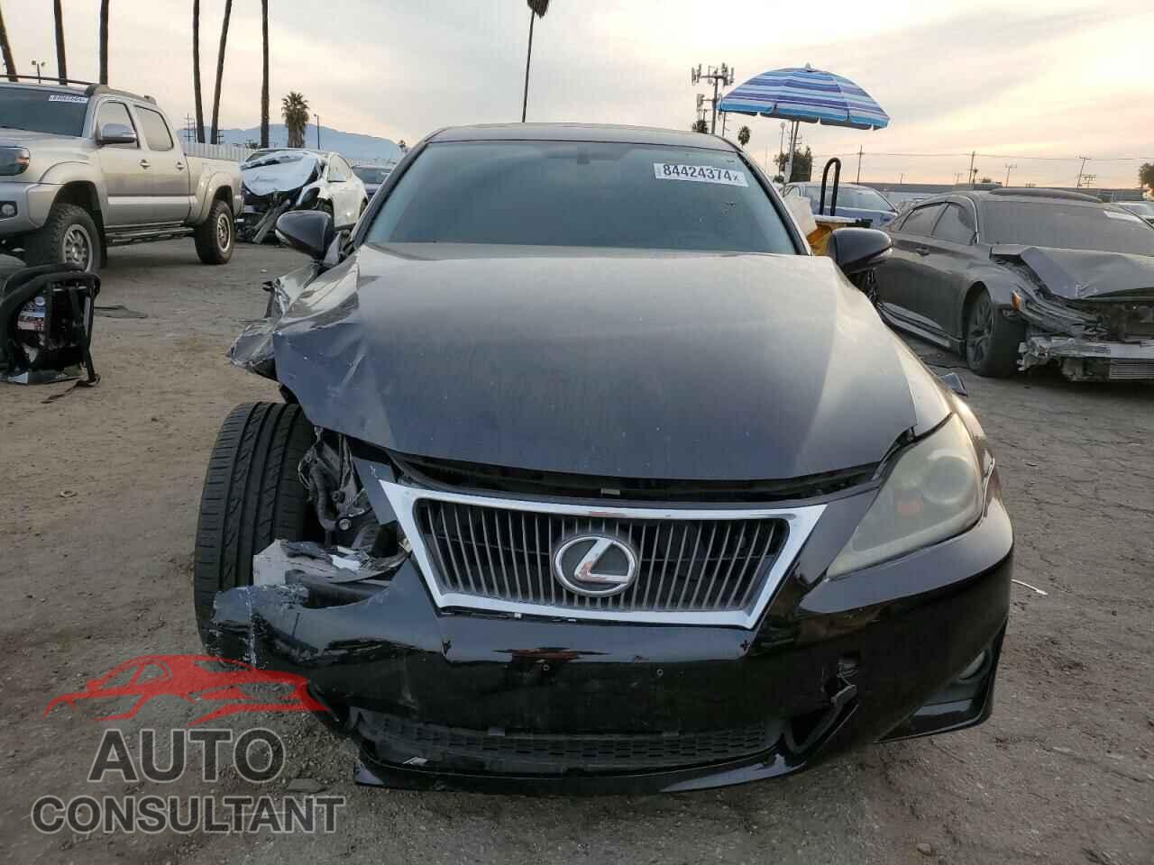 LEXUS IS 2011 - JTHBF5C26B5155965