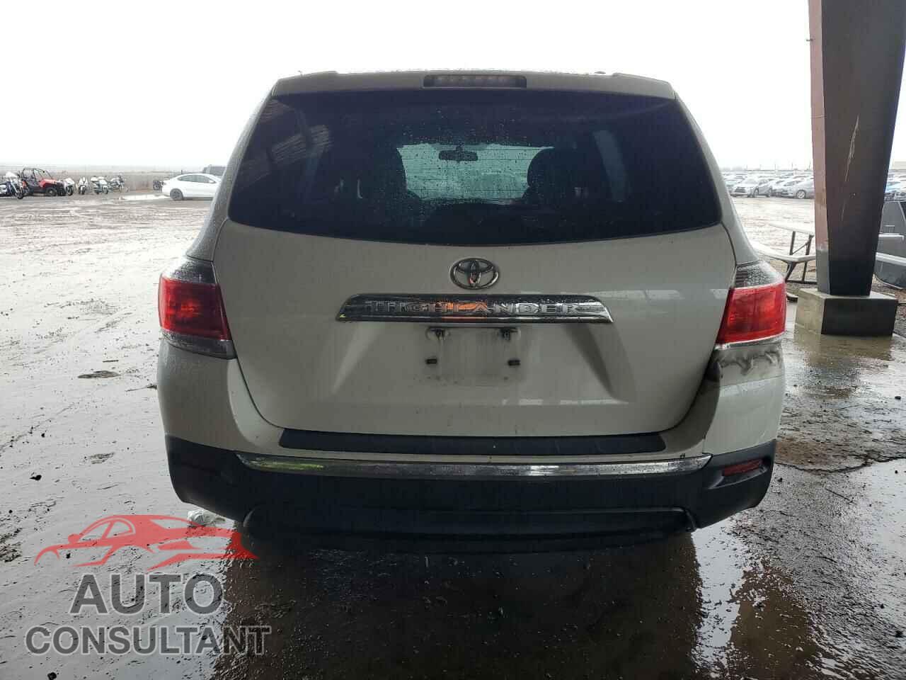 TOYOTA HIGHLANDER 2013 - 5TDZA3EH8DS040107