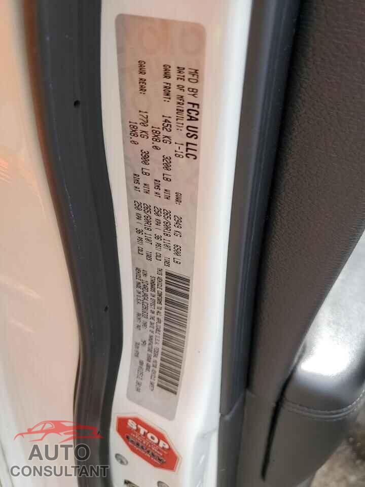 DODGE DURANGO 2018 - 1C4RDJAG4JC291633