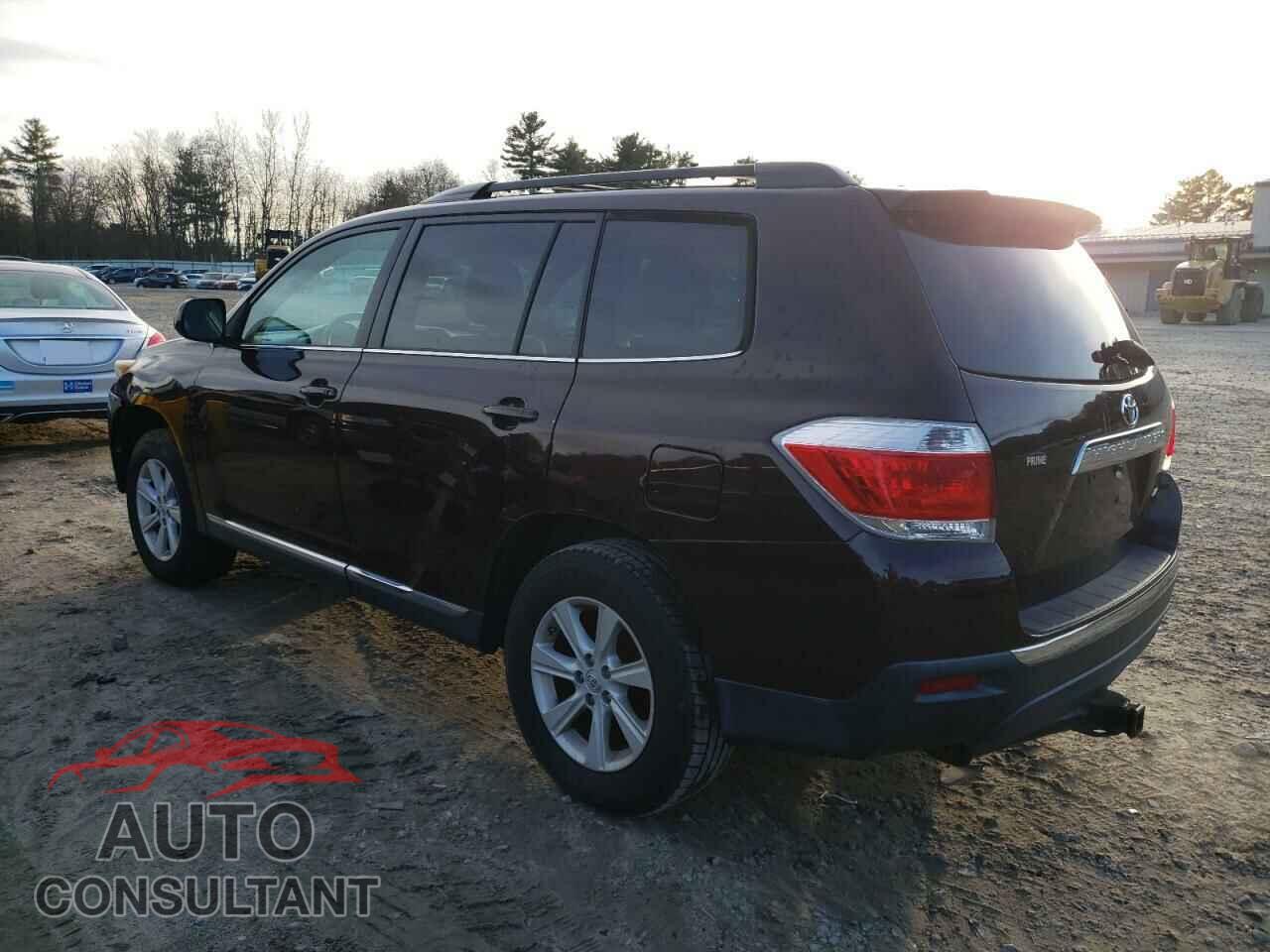 TOYOTA HIGHLANDER 2012 - 5TDBK3EH0CS163073