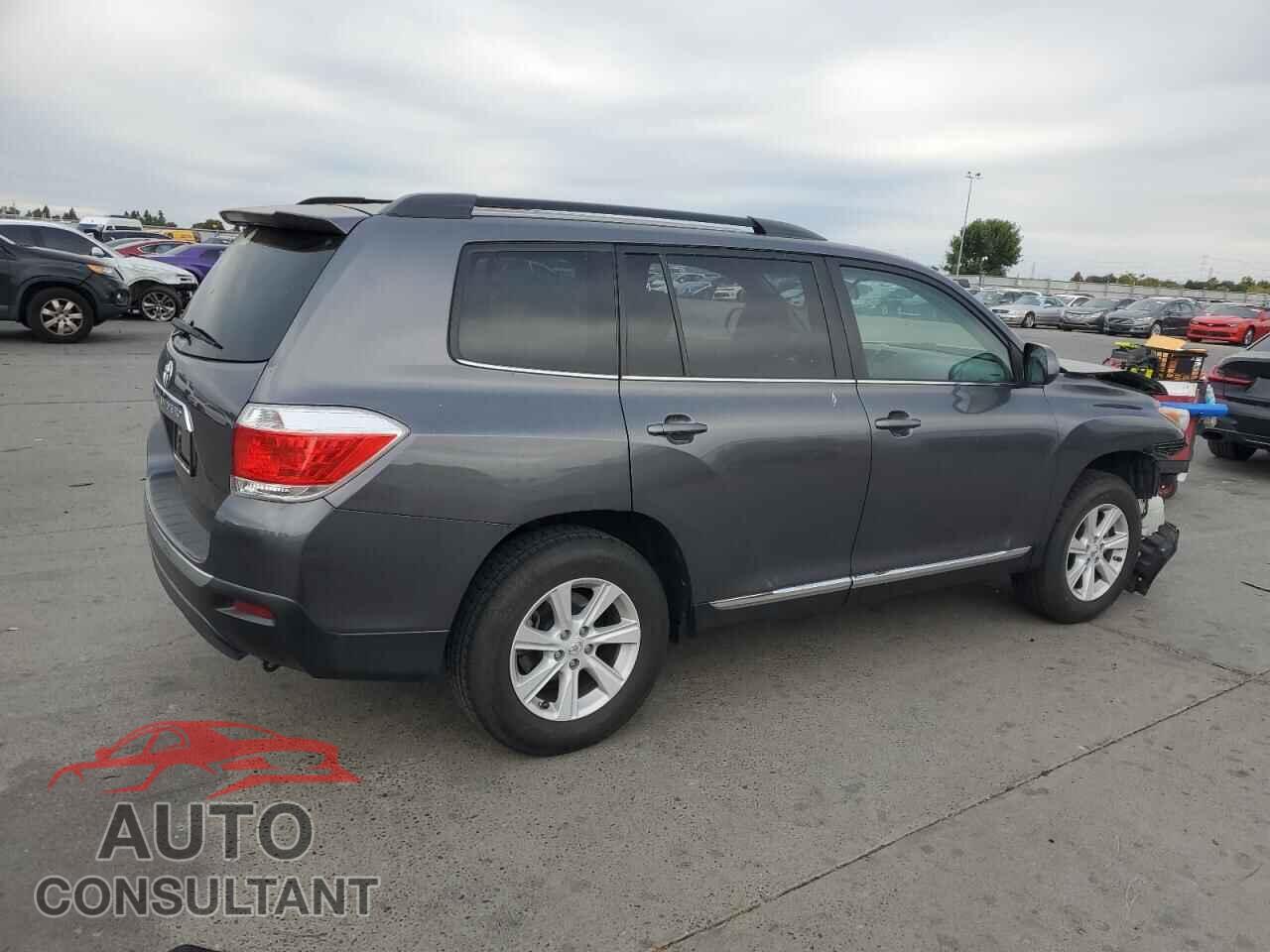 TOYOTA HIGHLANDER 2013 - 5TDZK3EH8DS133075