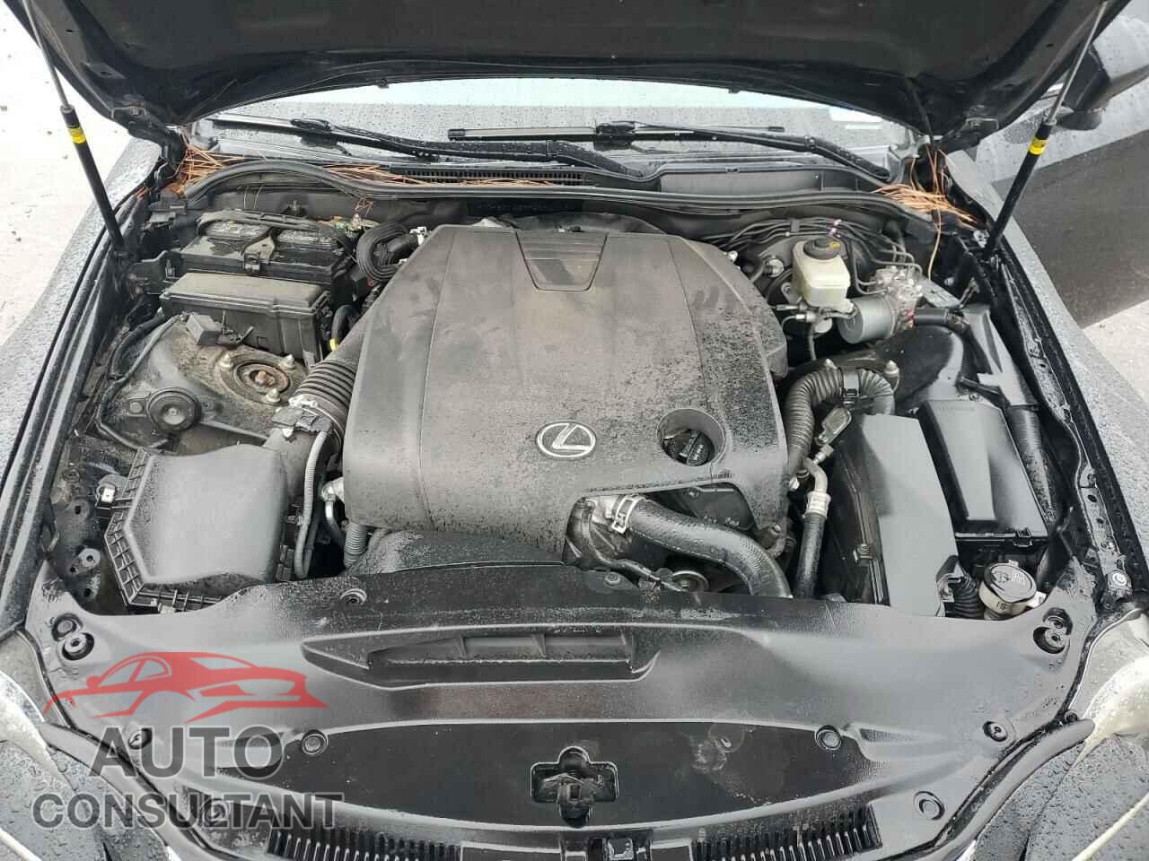 LEXUS IS 2015 - JTHBF1D27F5080013