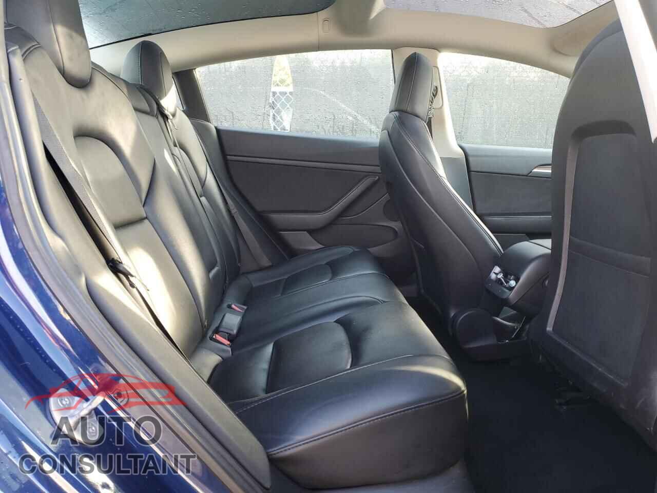 TESLA MODEL 3 2023 - 5YJ3E1EA4PF451210