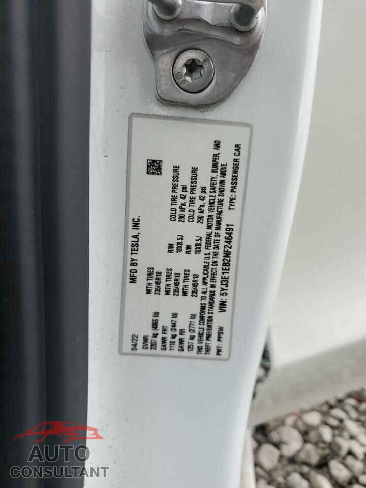 TESLA MODEL 3 2022 - 5YJ3E1EB2NF246491