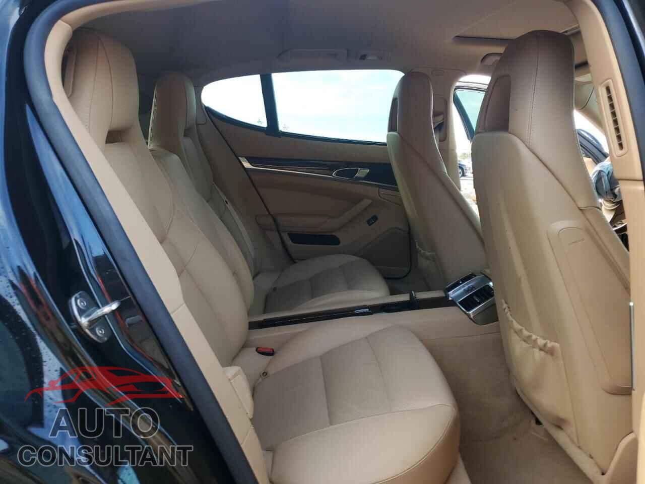 PORSCHE PANAMERA 2011 - WP0AA2A75BL020710