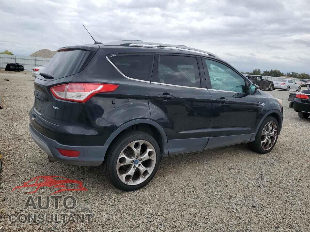 FORD ESCAPE 2013 - 1FMCU9J98DUC86760