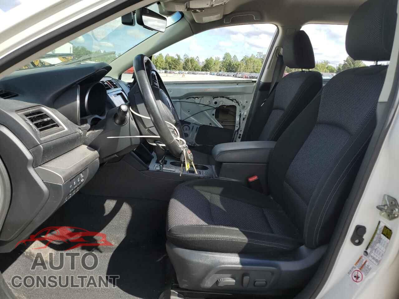 SUBARU OUTBACK 2017 - 4S4BSAFC5H3234571