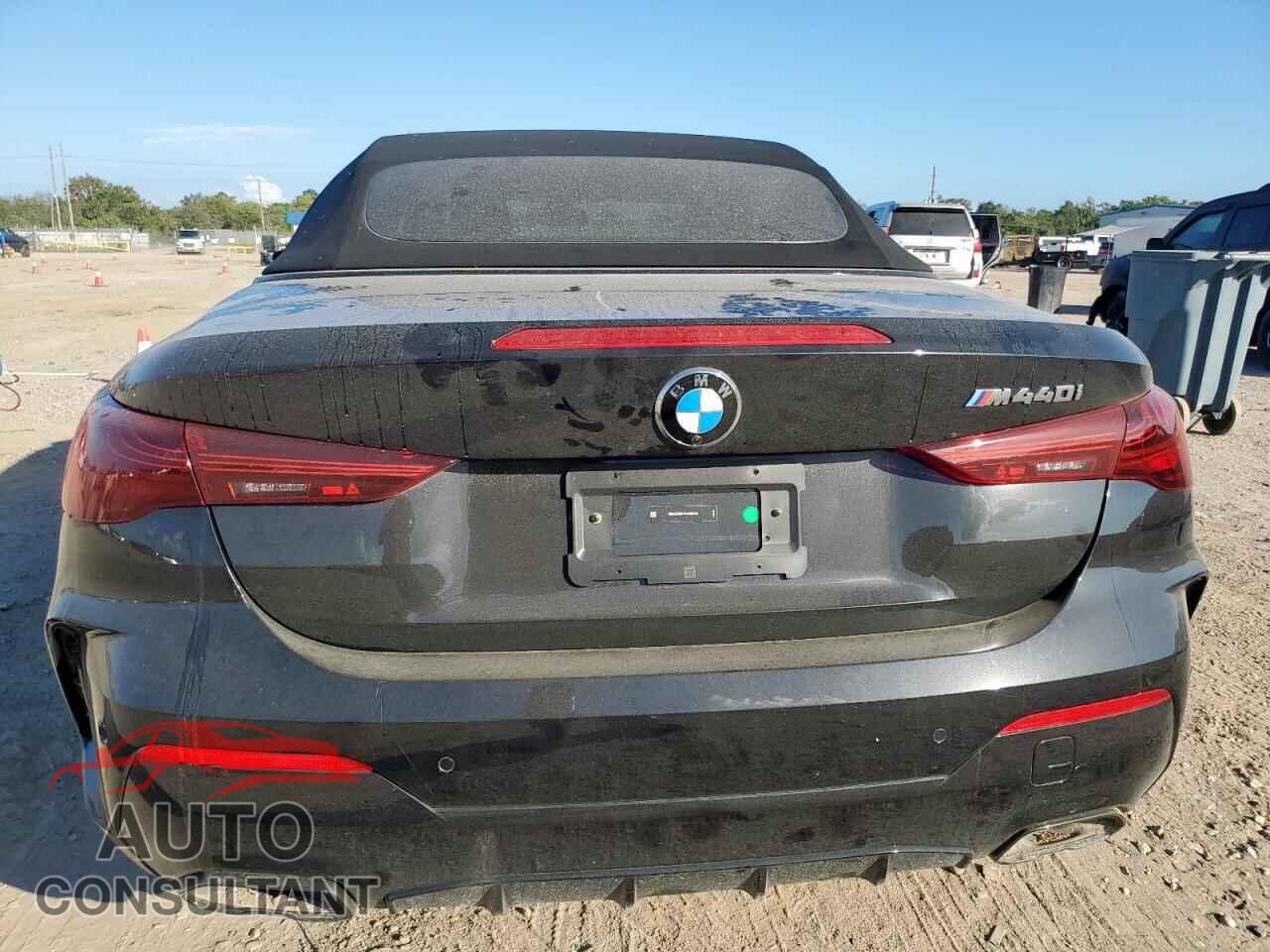BMW M4 2025 - WBA63DB07SCU08242