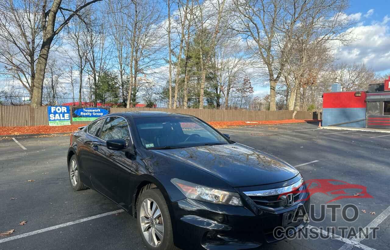 HONDA ACCORD 2012 - 1HGCS1B82CA000582