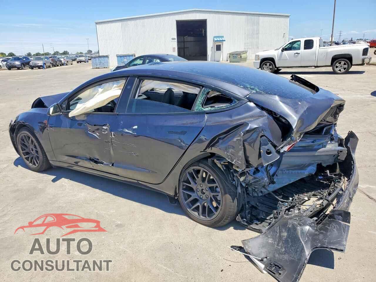 TESLA MODEL 3 2025 - 5YJ3E1EA6SF058396