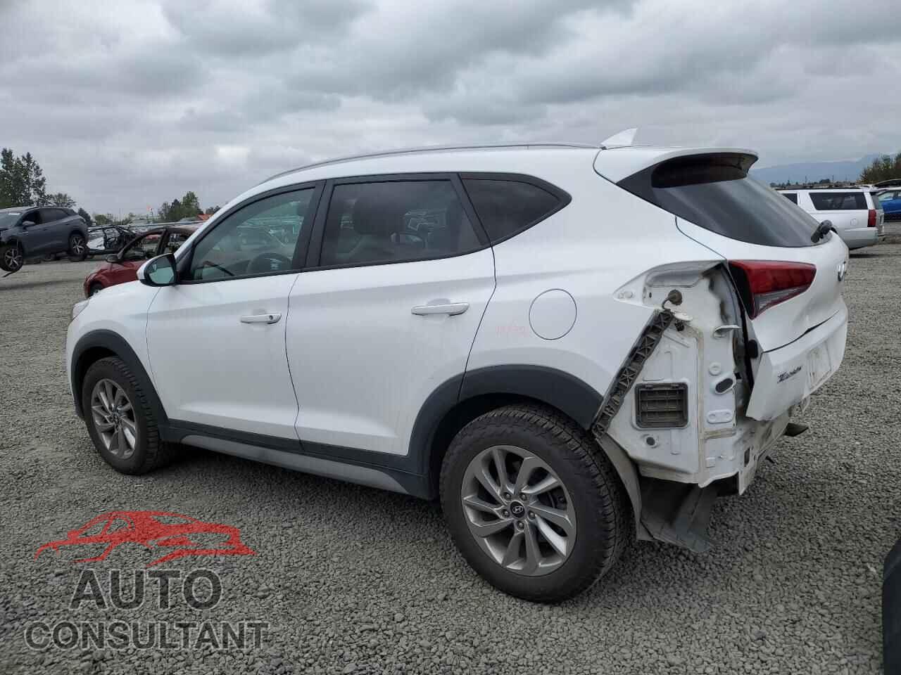 HYUNDAI TUCSON 2018 - KM8J3CA42JU685204