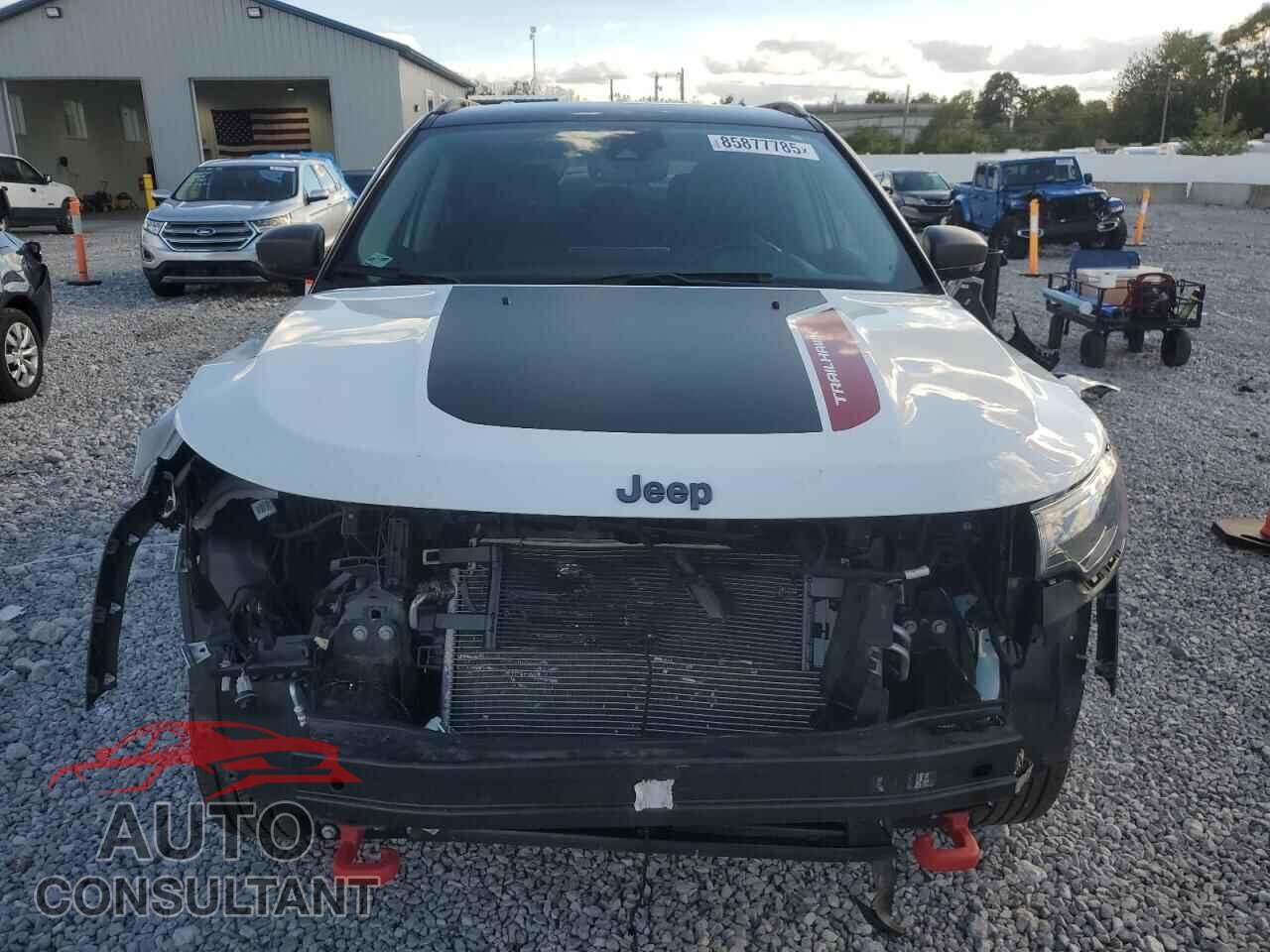 JEEP COMPASS 2022 - 3C4NJDDB7NT132351