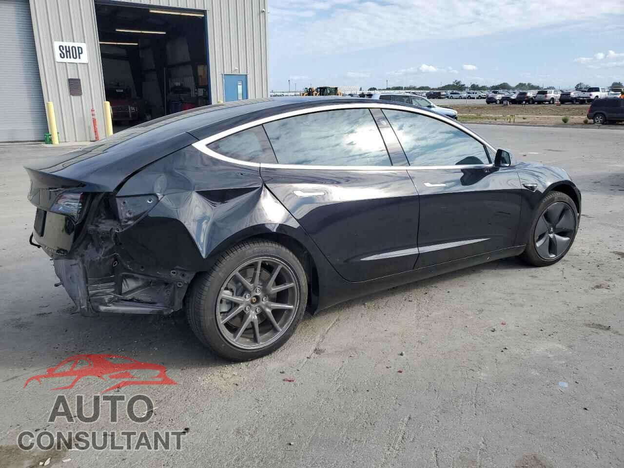TESLA MODEL 3 2020 - 5YJ3E1EA3LF808077