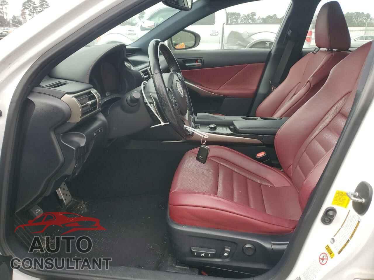 LEXUS IS 2016 - JTHBE1D23G5025238