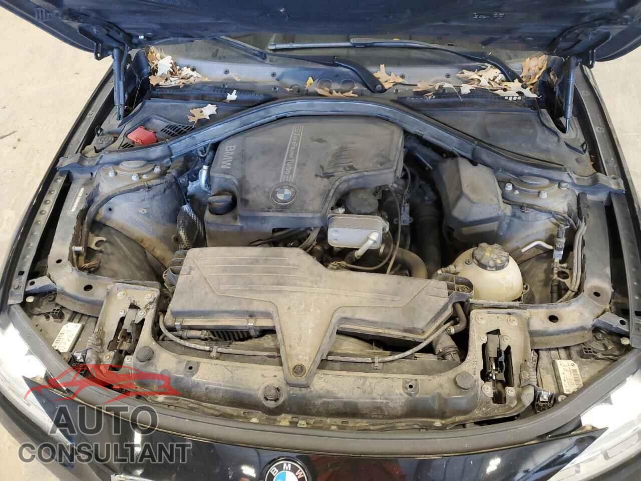 BMW 3 SERIES 2016 - WBA8E3G56GNU01859