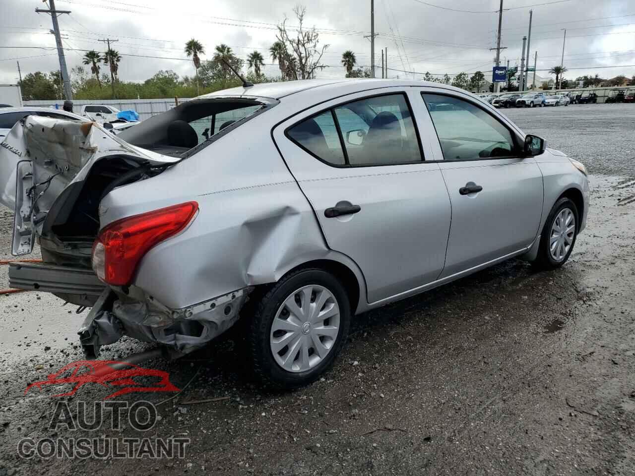 NISSAN VERSA 2017 - 3N1CN7AP3HL861662