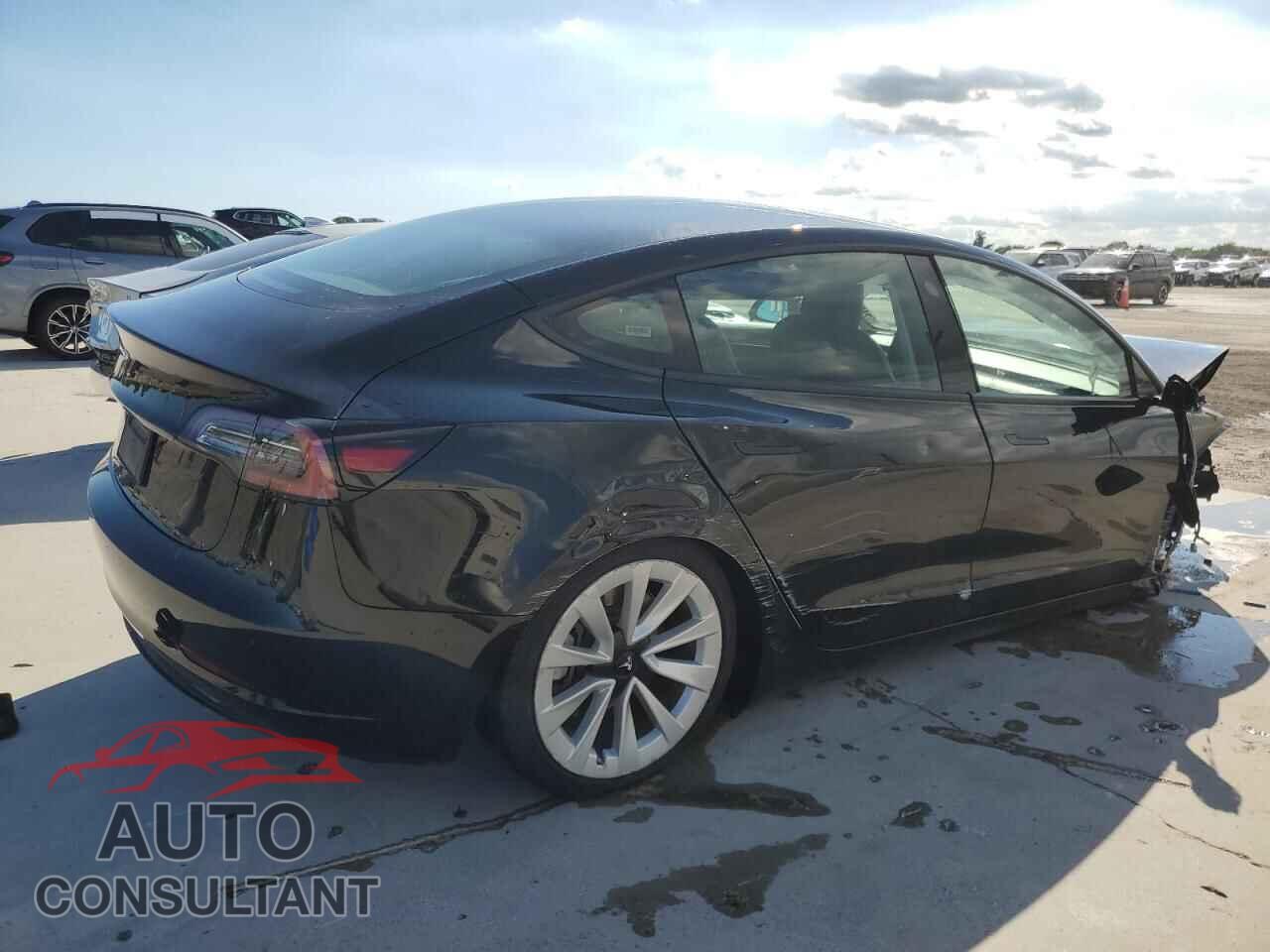 TESLA MODEL 3 2023 - 5YJ3E1EA0PF394696