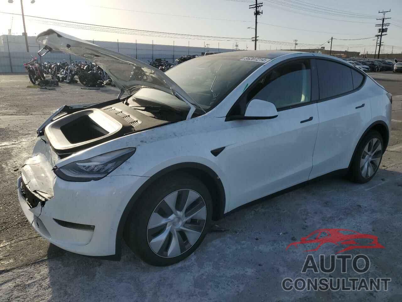 TESLA MODEL Y 2023 - 7SAYGDEE2PA063039